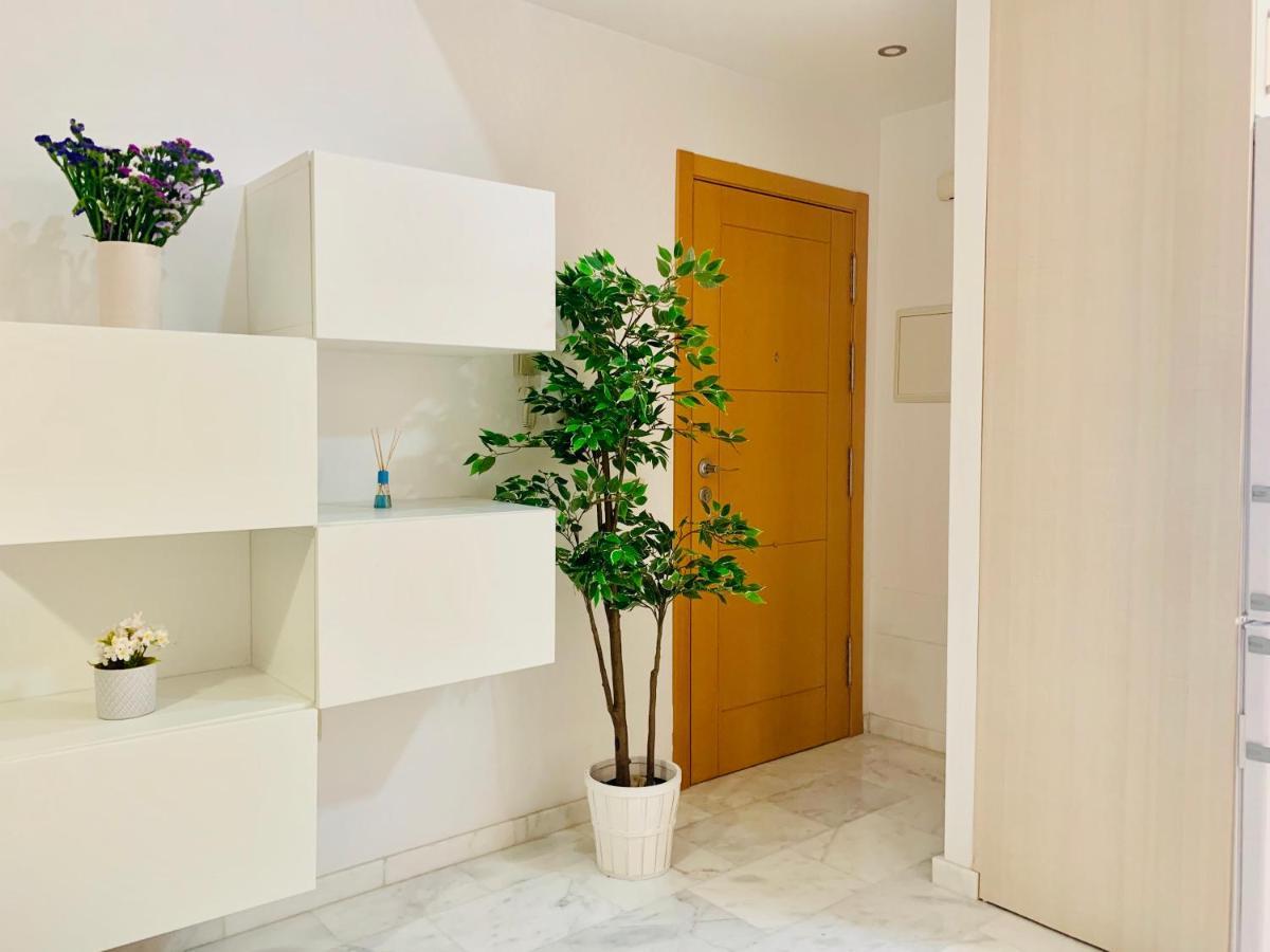 Homely Malaga Parras Con Terraza Interior Y Parking Privado Bajo Suplemento ภายนอก รูปภาพ