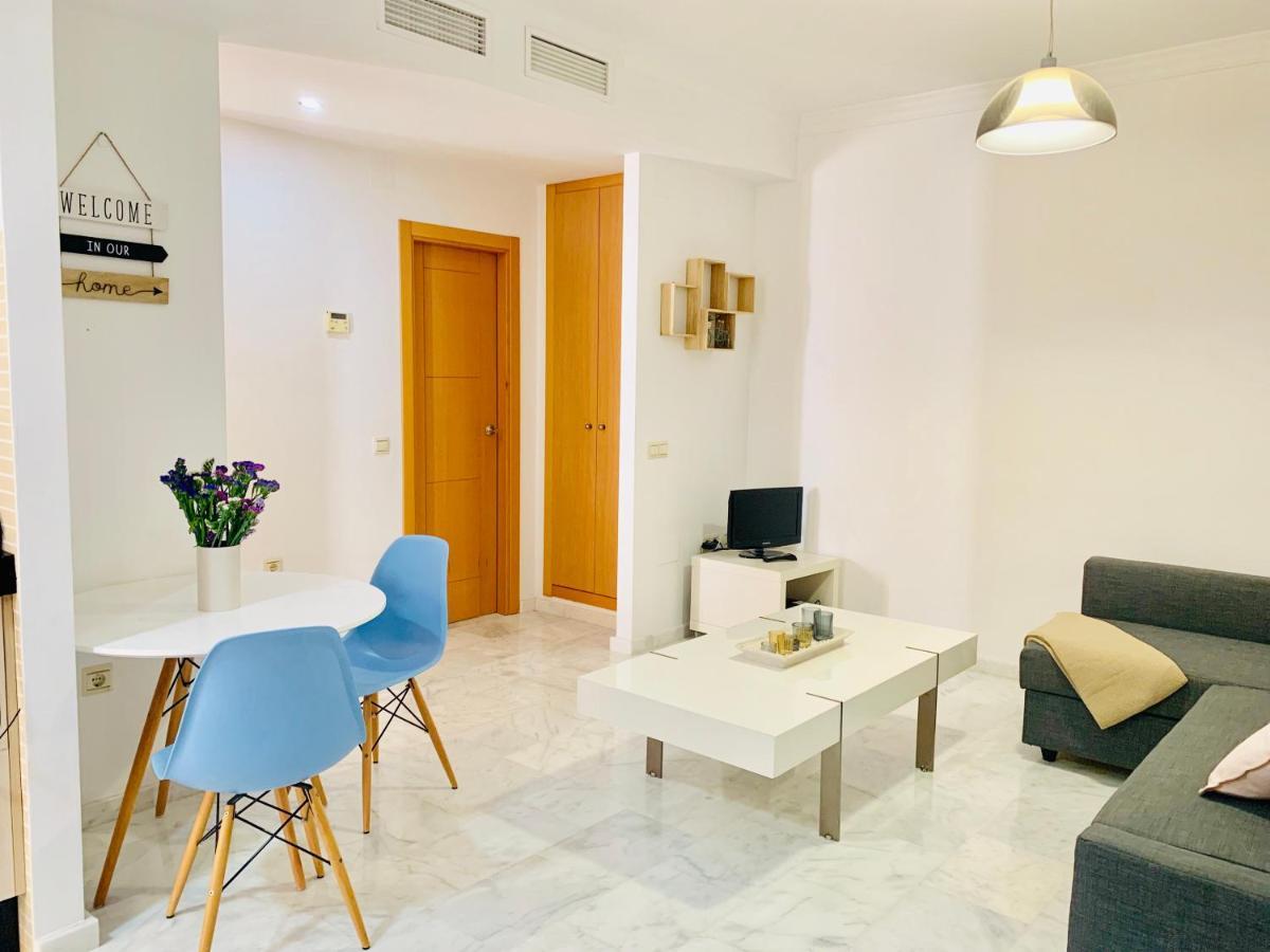 Homely Malaga Parras Con Terraza Interior Y Parking Privado Bajo Suplemento ภายนอก รูปภาพ