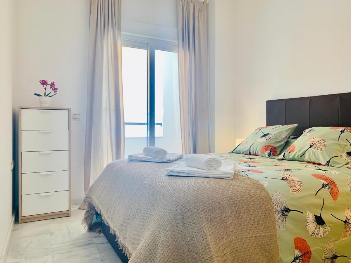 Homely Malaga Parras Con Terraza Interior Y Parking Privado Bajo Suplemento ภายนอก รูปภาพ
