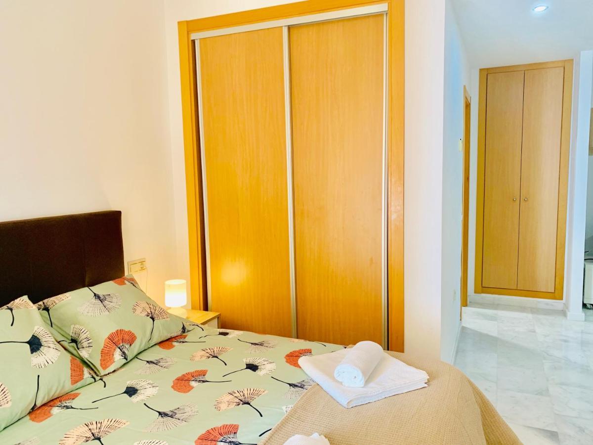 Homely Malaga Parras Con Terraza Interior Y Parking Privado Bajo Suplemento ภายนอก รูปภาพ
